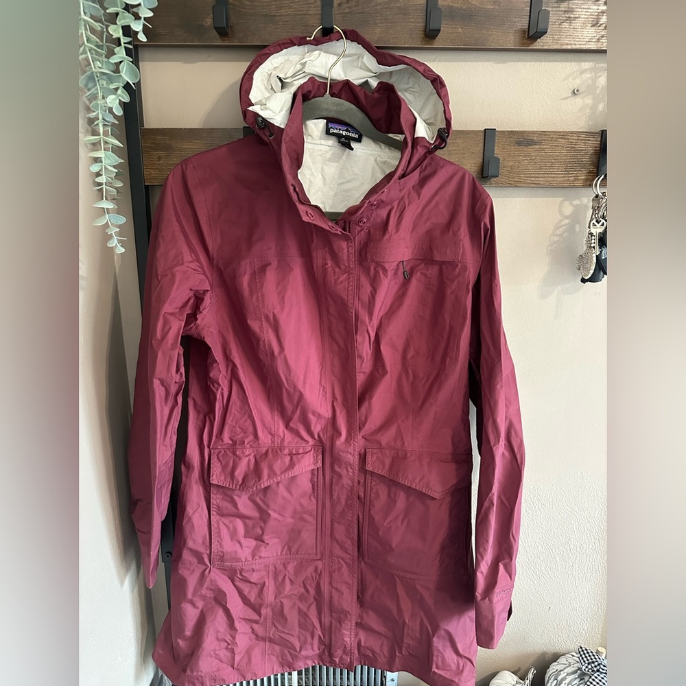 Patagonia Women's Deep Burgundy Rain Jacket